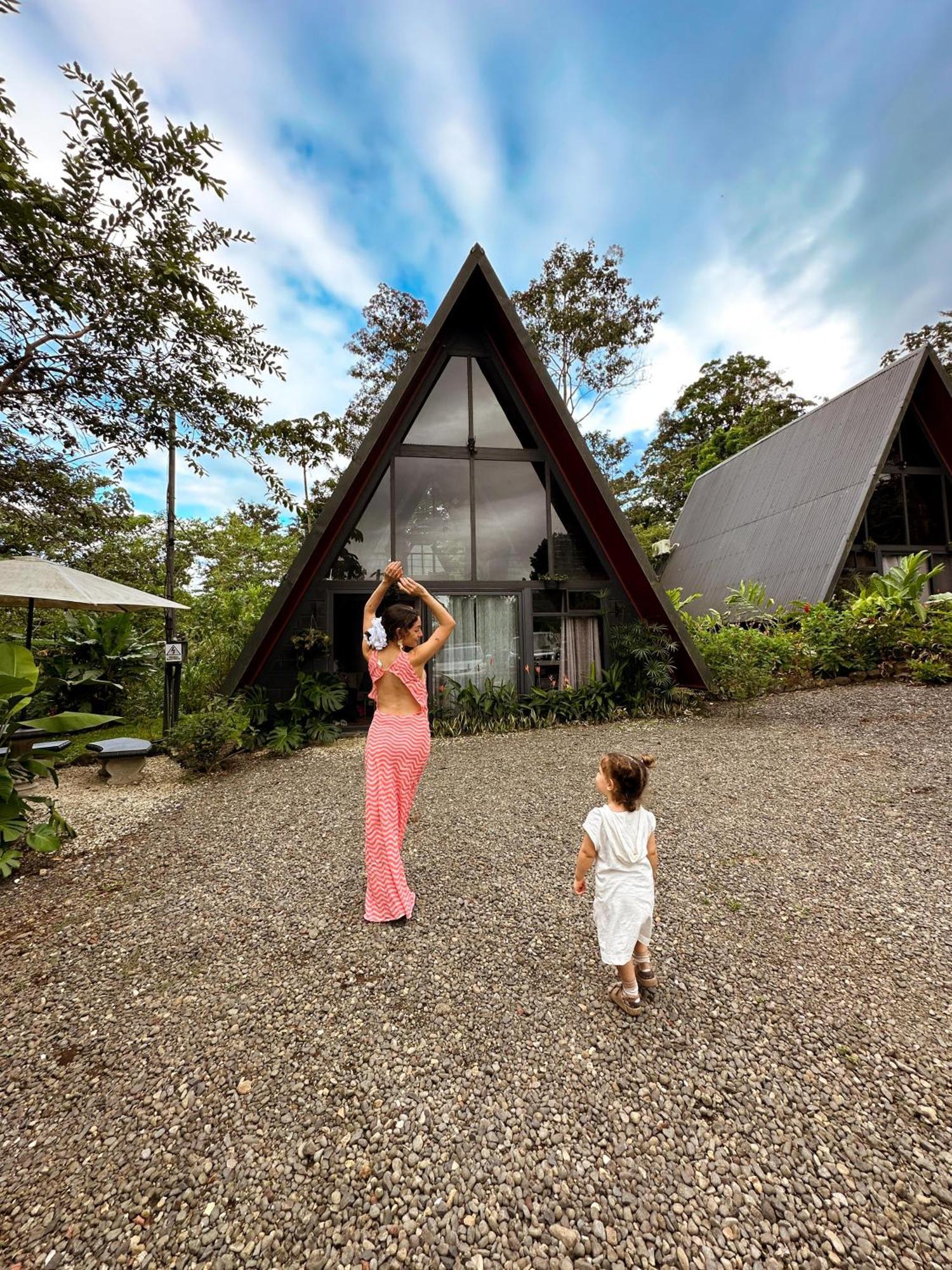 Yarumo Lodge, Rio Celeste Black Chalets Bijagua Exterior photo
